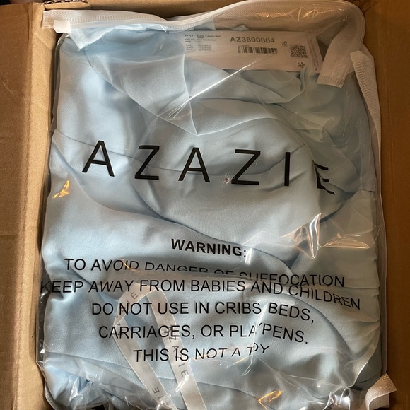 Fabiola Dress - Picture 4 of 5